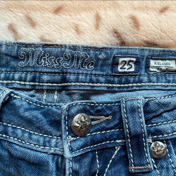 Miss Me relaxed fit bootcut jeans size 25 - Picture 2 of 3